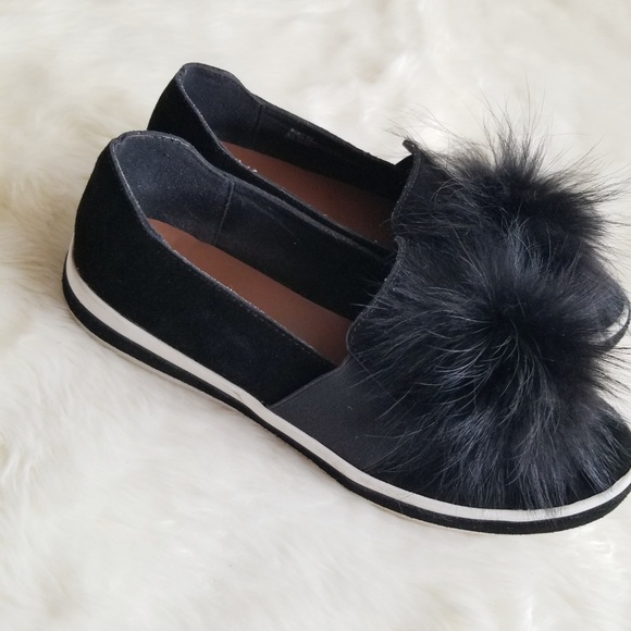 Sondra Roberts Slip-on Sneakers Black Pom Pom Flat - Picture 7 of 7